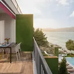 Olive Hill House - First Floor Apartment *