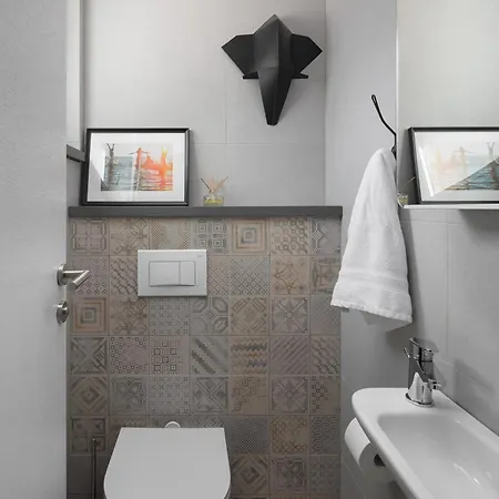 Appartamento Olive Hill House - First Floor Slatine