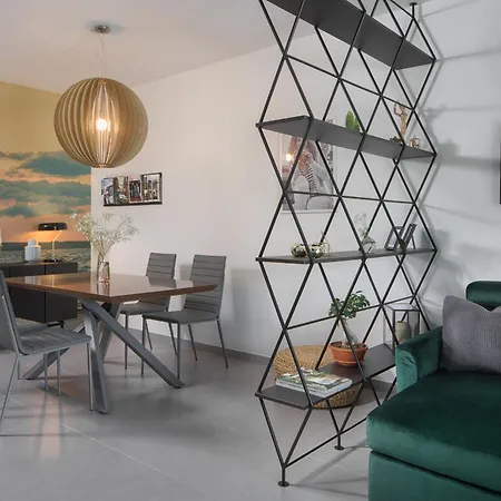 Olive Hill House - First Floor Appartamento